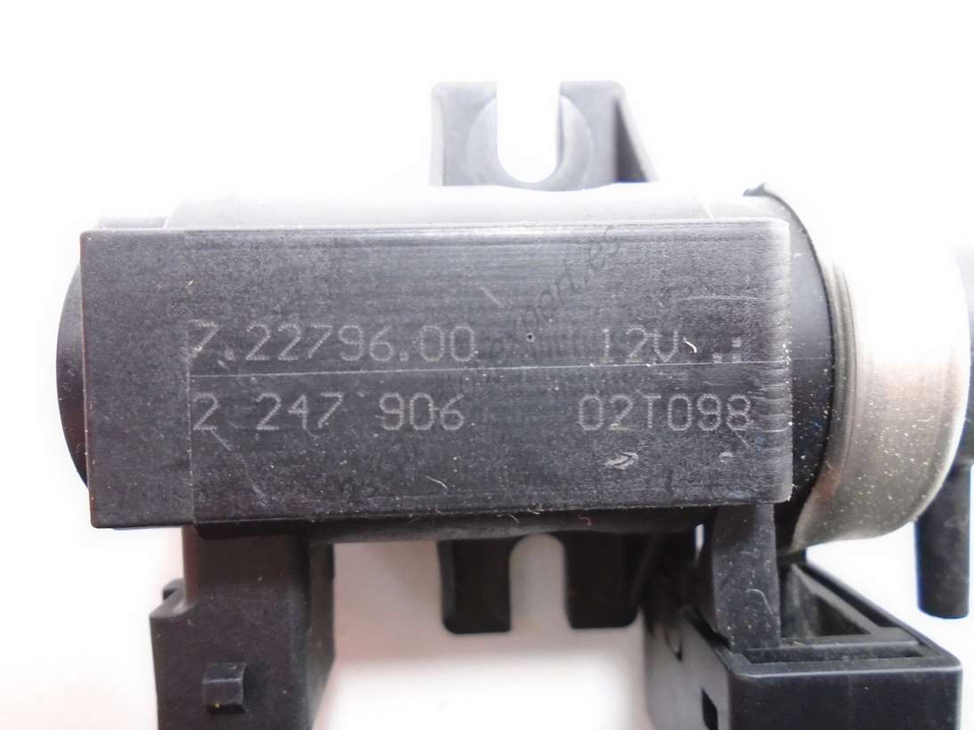 Electroválvula del turbo BMW 72279600 7. 22796. 00 2247906 2 247 906 - foto 2