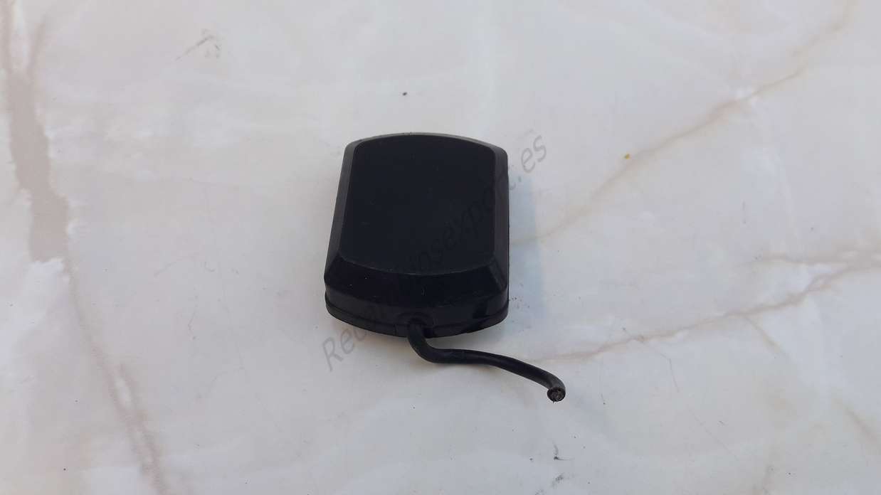 GPS Antenna Renault Megane MetaSystem 2110025600 GAACZ-A-CIA - foto 1