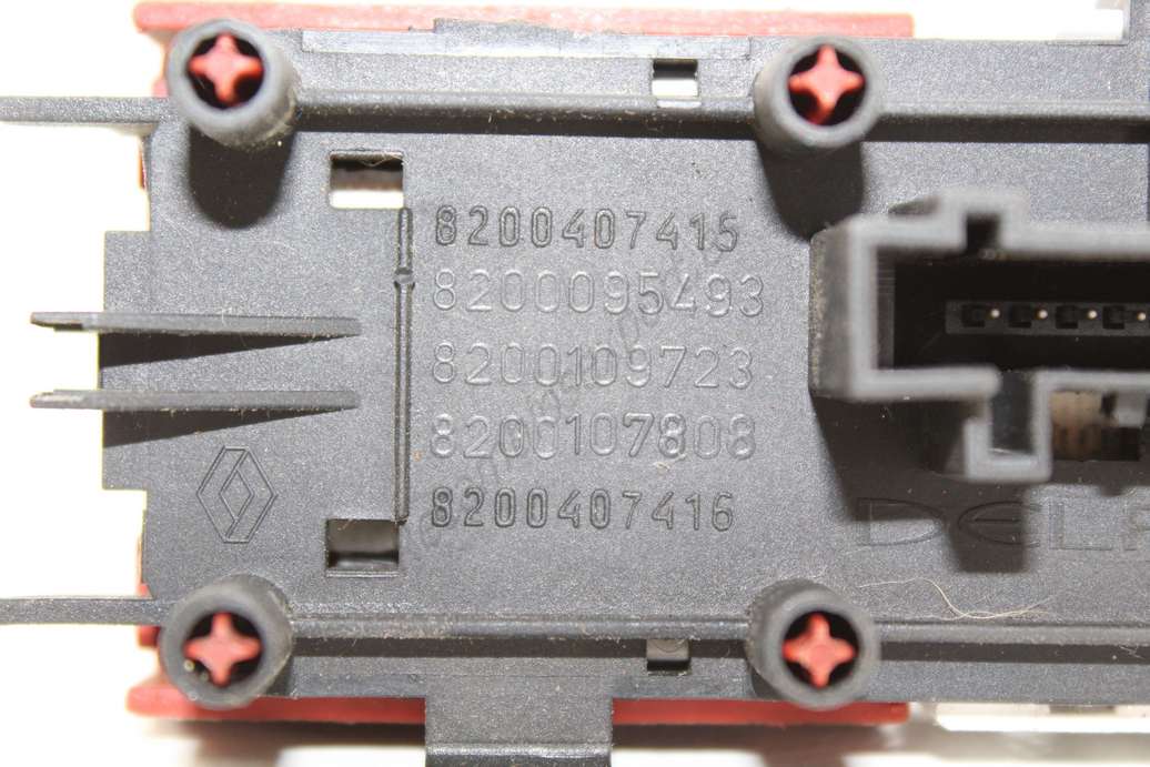 Interruptor de emergencia Renault Scenic Megane 8200407415 8200095493 8200109723 8200107808 8200407416 88040009 88040001 88040002 88040003 88040010 - foto 3