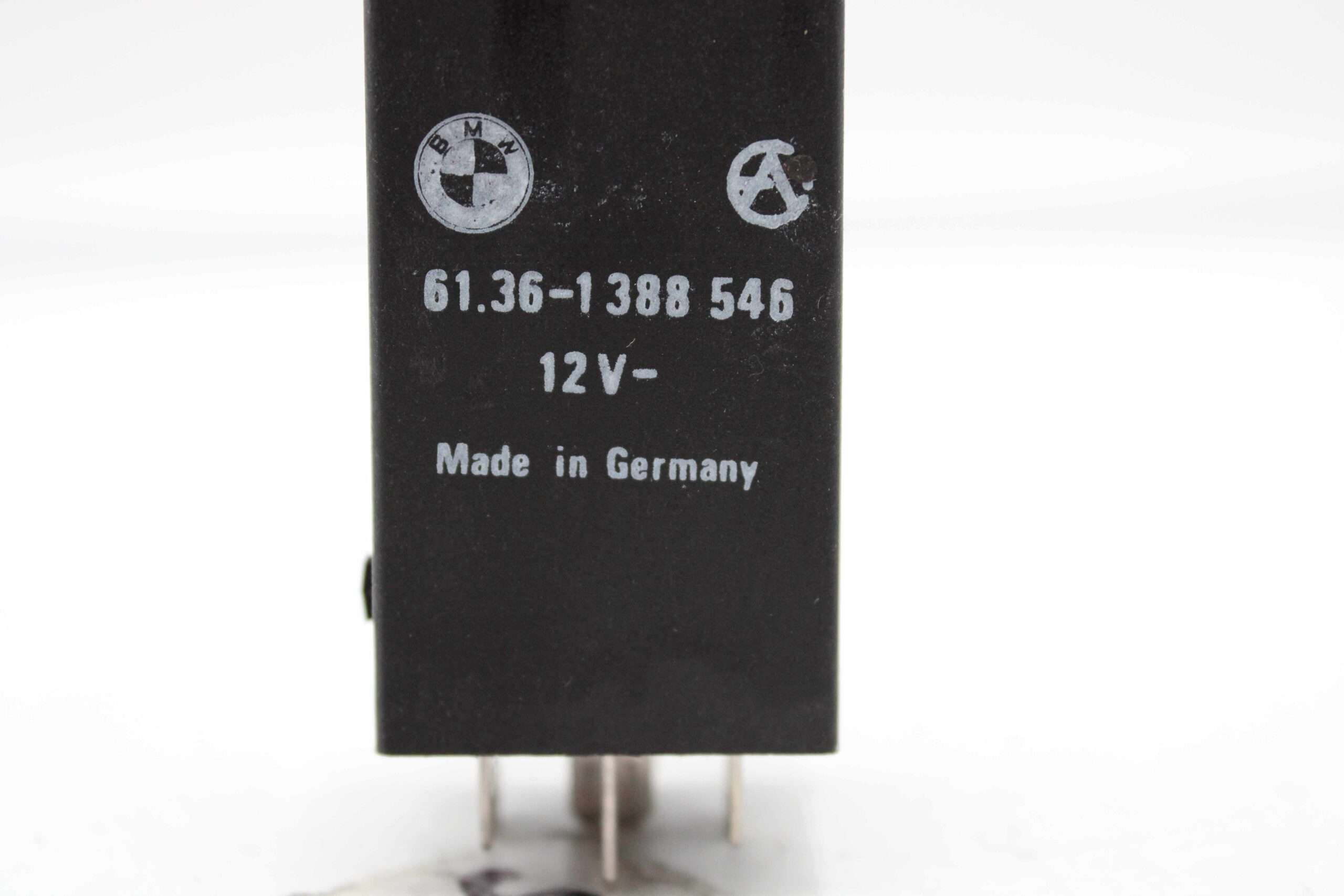Relé Indicador BMW E32 E34 E36 - foto 2