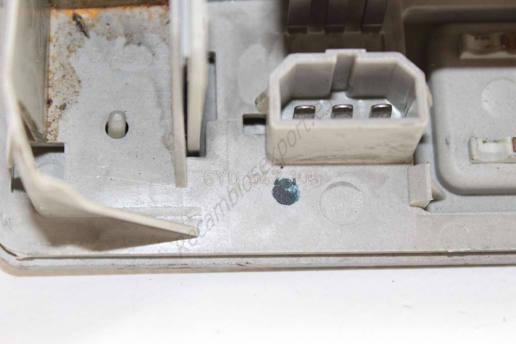 Interior de Luz Volkswagen Skoda Seat 6Y0947105 6Y0 947 105 - foto 3