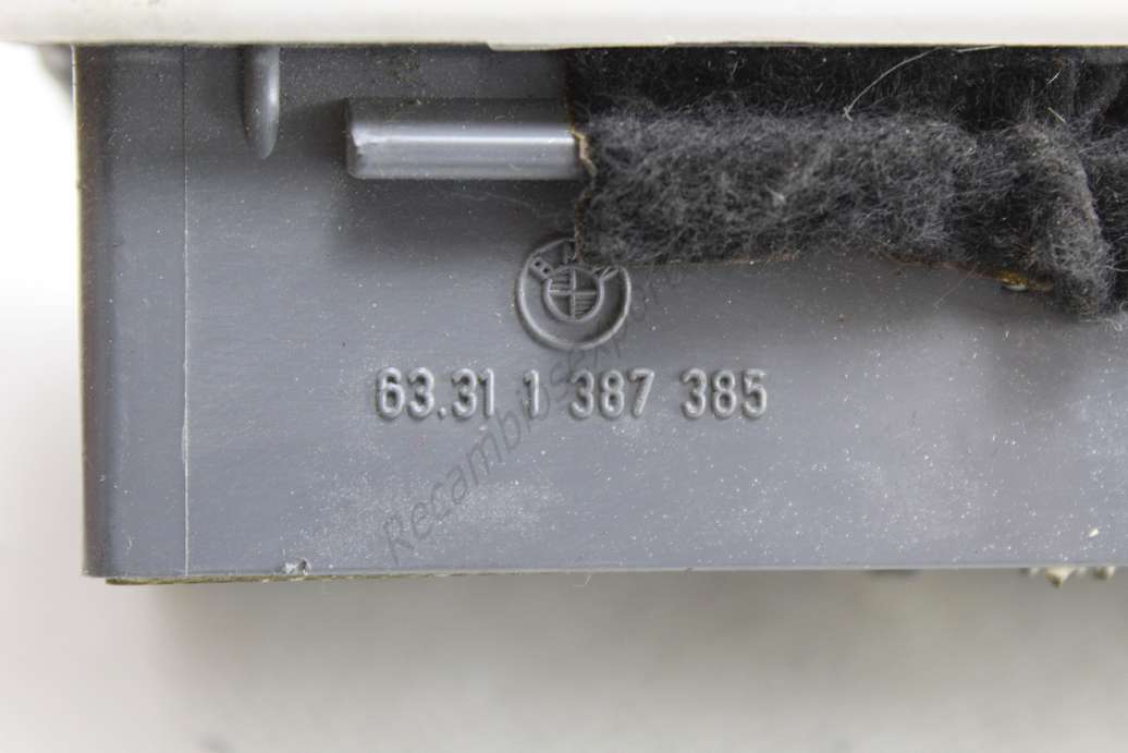 Interior de luz BMW E36 63311387385 63.31 1 387 385 Hella 13808500 138 085-00 - foto 3