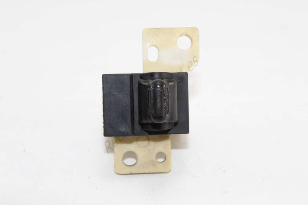 Interruptor de elevalunas Chrysler stratus 4608323 39754D - foto 1