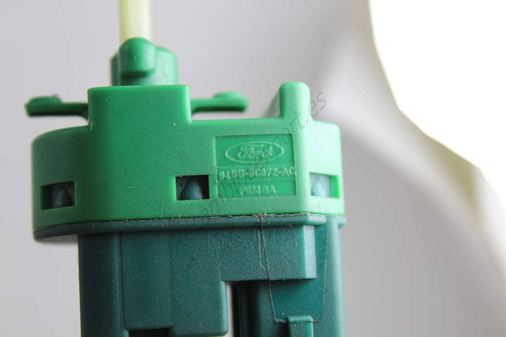 Interruptor de presión del sensor Mazda 2 Ford Fiesta Focus Scorpio 94BB9B872AC 94BB-9C872-AC - foto 2