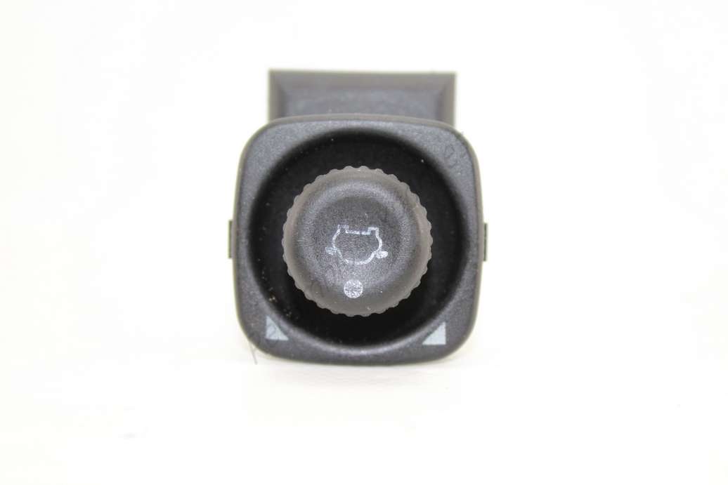 Interruptor de retrovisor disimulo Ford Scorpio 95GG17B676AA 95 GG17 B 676-AA - foto 1
