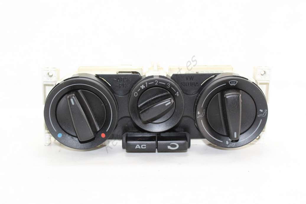 Mando calefaccion de aire acondicionado Skoda Octavia Volkswagen Passat 1J0820045E 1J0 820 045 E Valeo - foto 1