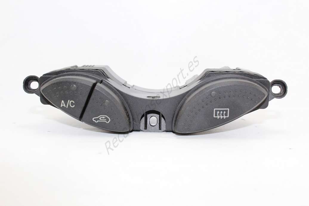 Mando de calefaccion aire acondicionado Ford Focus YS4T19A945BA - foto 1