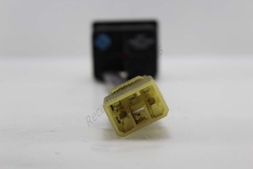 Mando de faros para Iveco 98417698 - foto 3