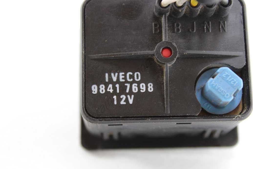 Mando de faros para Iveco 98417698 - foto 2
