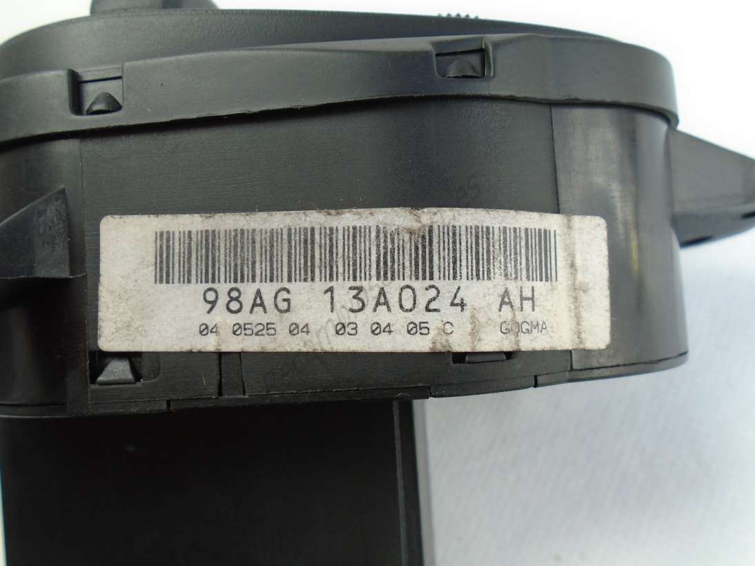 Mando luces Ford Focus Berlina 98AG13A024AH 98AG 13A024 AH - foto 2