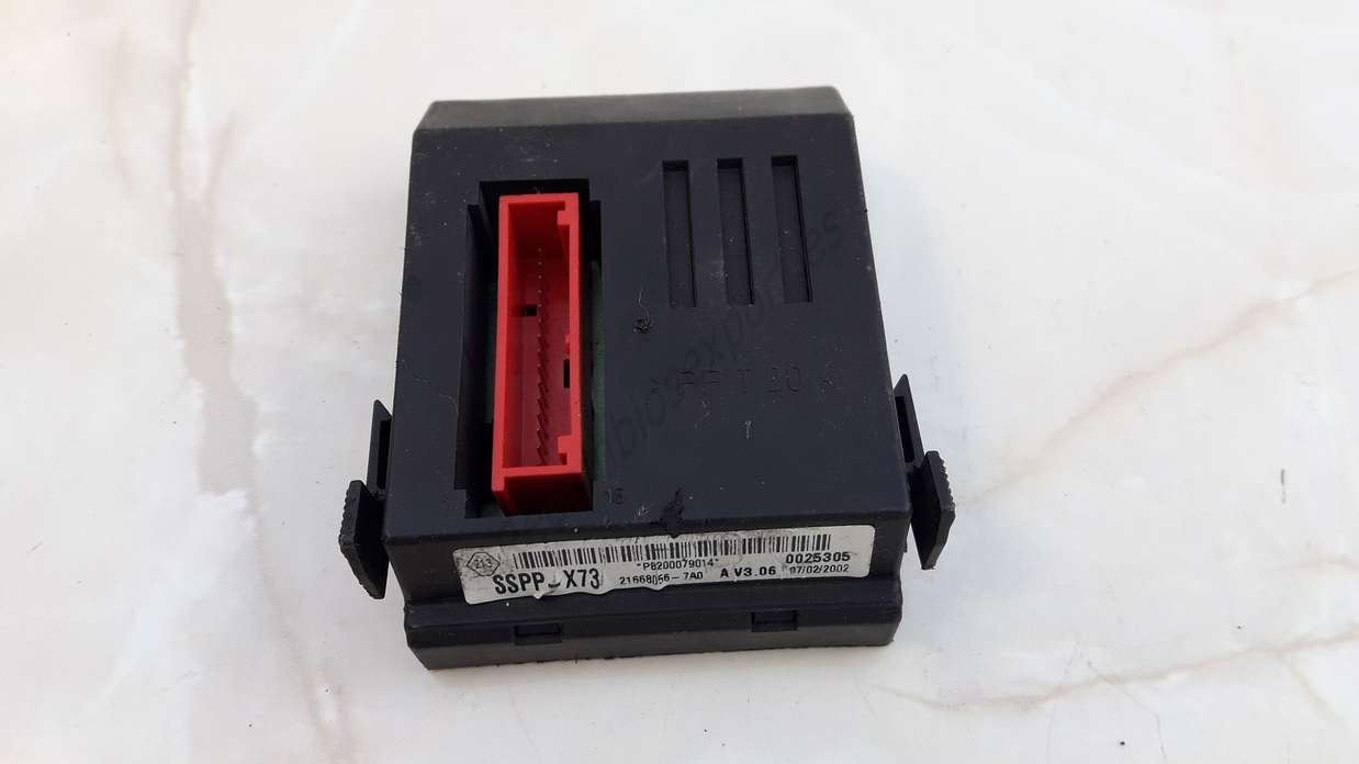 Modulo electronico procedente de Renault Vel Satis P8200079014 216680567A0 21668056-7A0 - foto 1