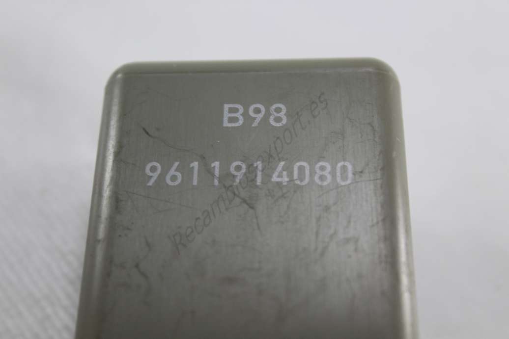 Modulo rele B98 Kiekert 96119114080 - foto 2
