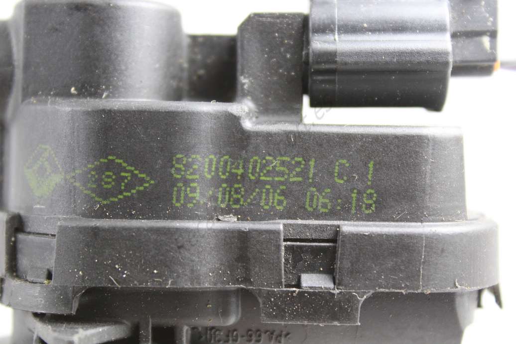 Motor regulacion de faros Renault Clio Megane 8200402521C1 8200402521 C 1 - foto 2