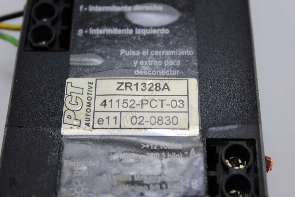 Módulo de Relé Ford Focus barras de remolque ZR1328A 41152-PCT-03 41152PCT03 02-0830 020830 - foto 2