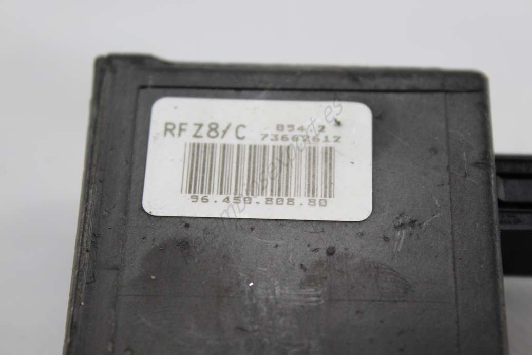 Módulo relé Peugeot 607 9645080880 96.450.808.80 RFZ8C RFZ8C - foto 2