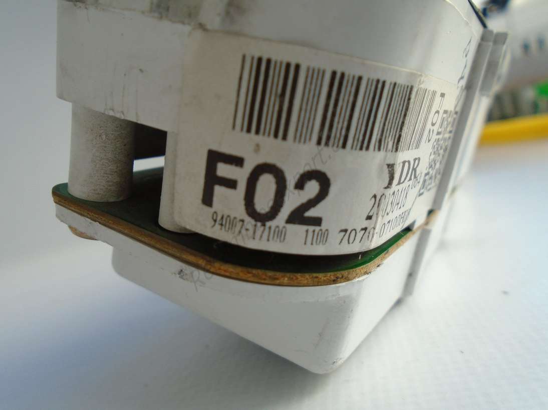 Pantalla del salpicadero Hyundai Matrix 9400717100 94007-17100 YDR 20030418 F02 F02707007100H 7070-07100H - foto 2