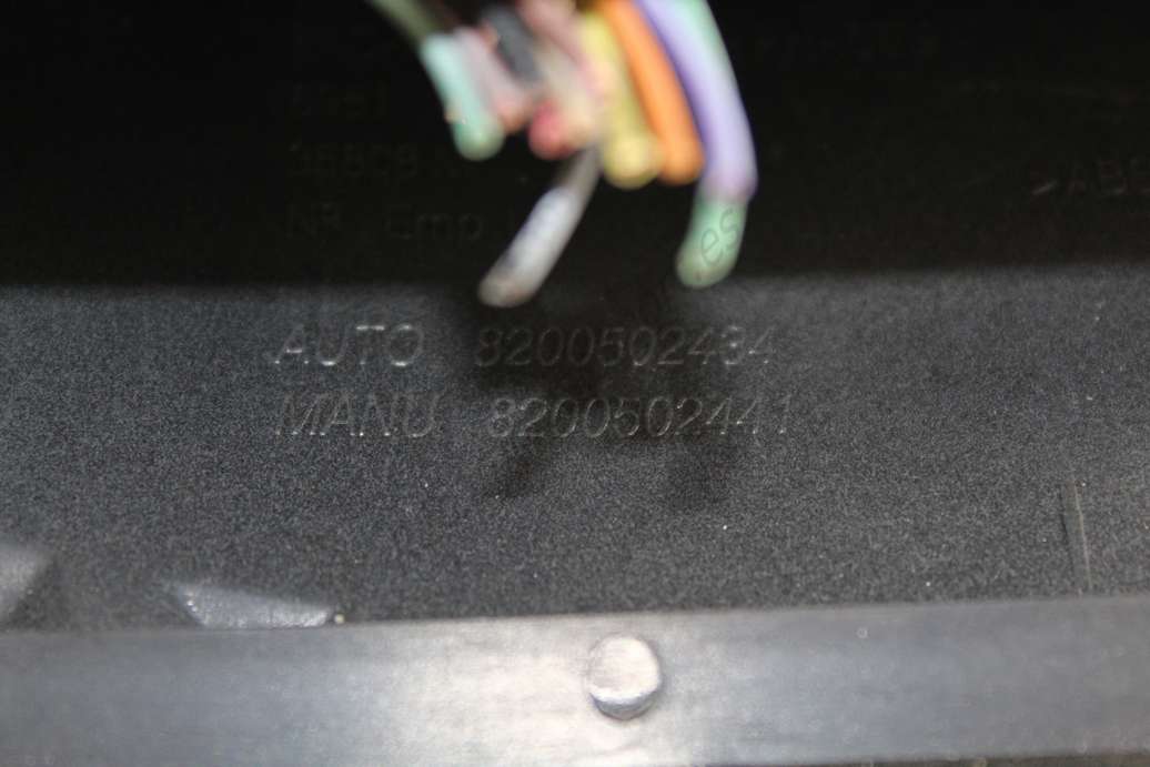 Pantalla multifuncion Renault Megane 8200290542C 8200290542--C 8200502434 8200502441 - foto 2