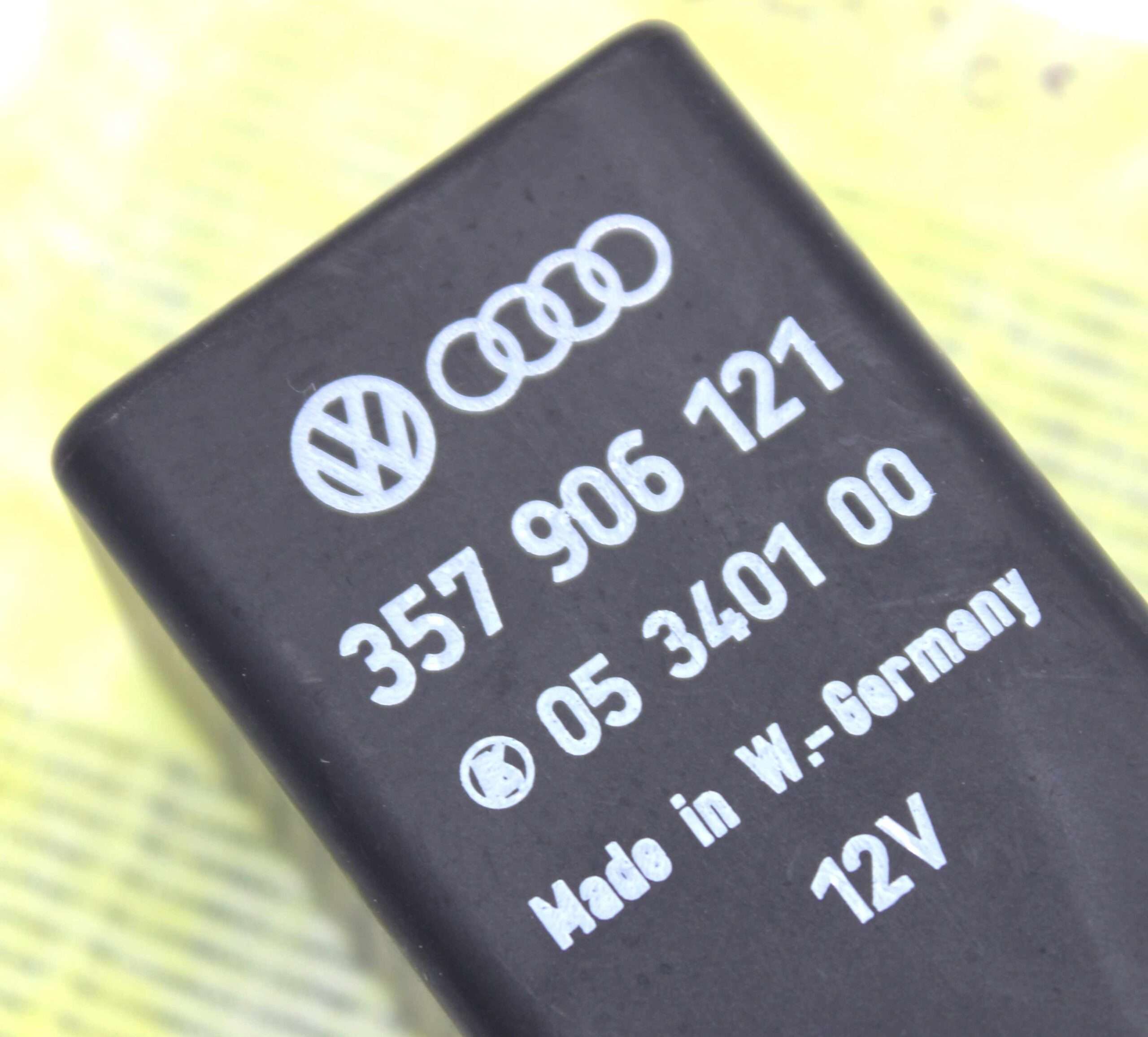Relé 117 Volkswagen Audi Seat Skoda - foto 2