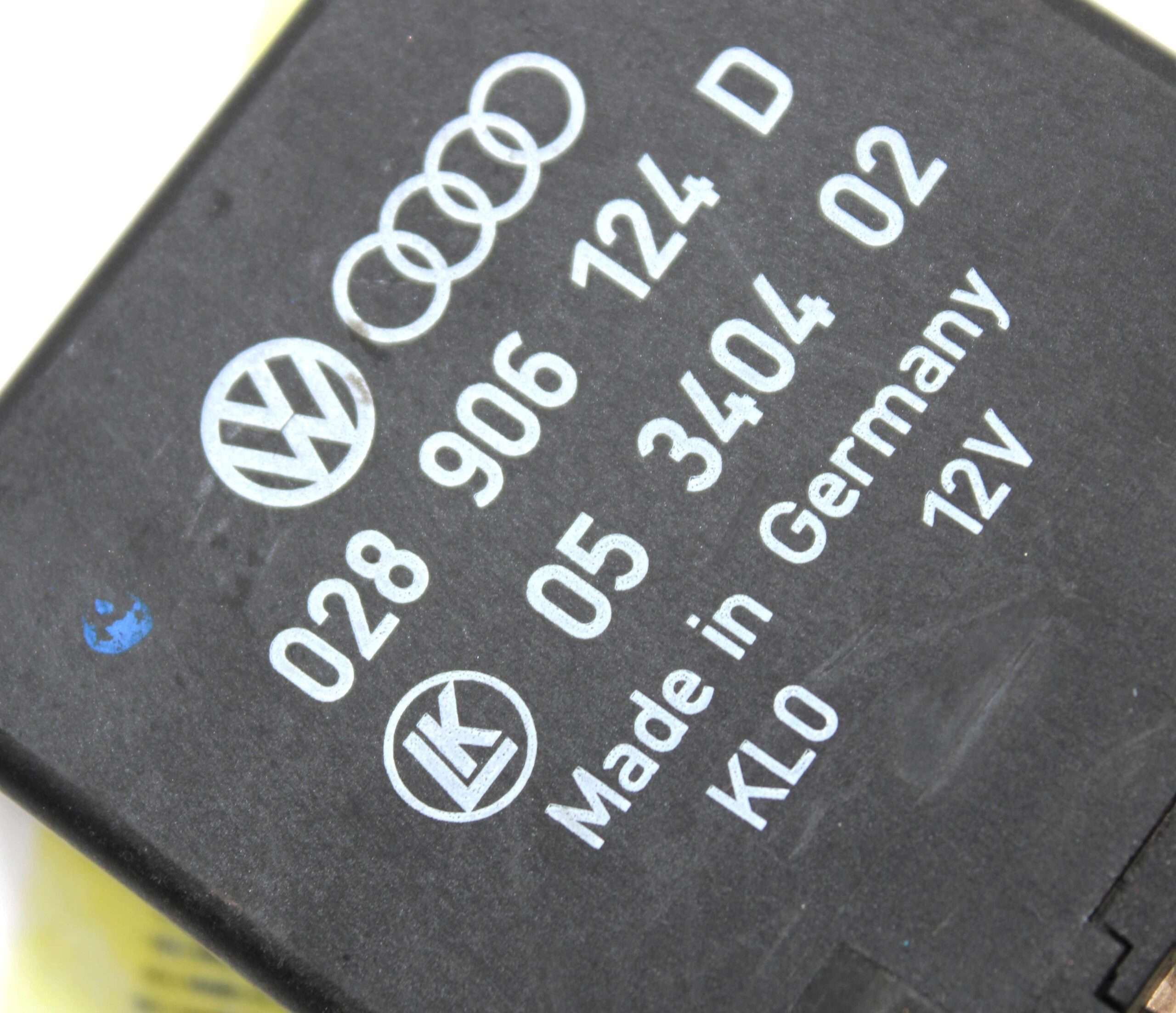 Relé 144 de Precalentamiento Volkswagen Golf Seat Ibiza Audi - foto 3