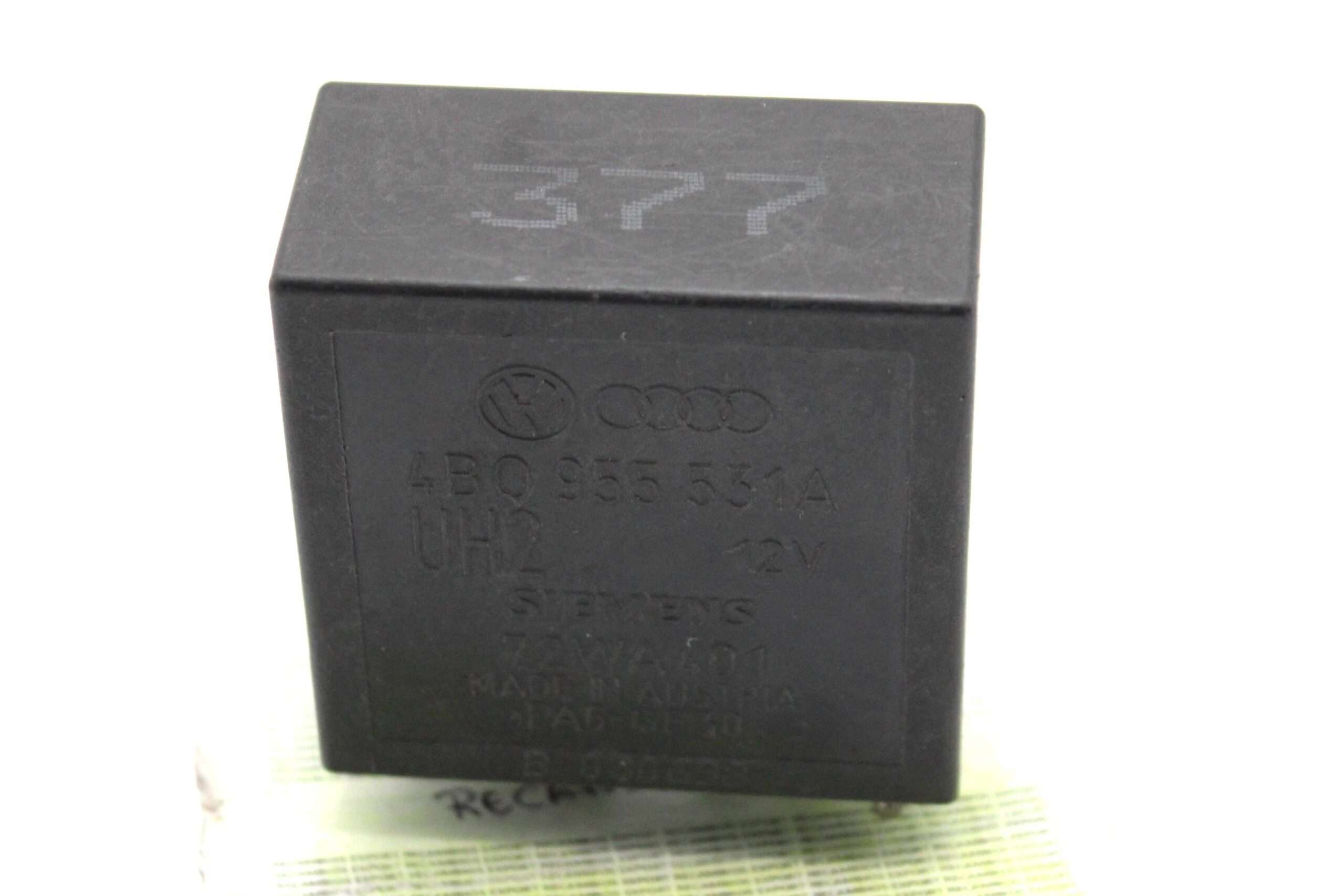 Relé 377 Limpiaparabrisas Volkswagen - foto 1