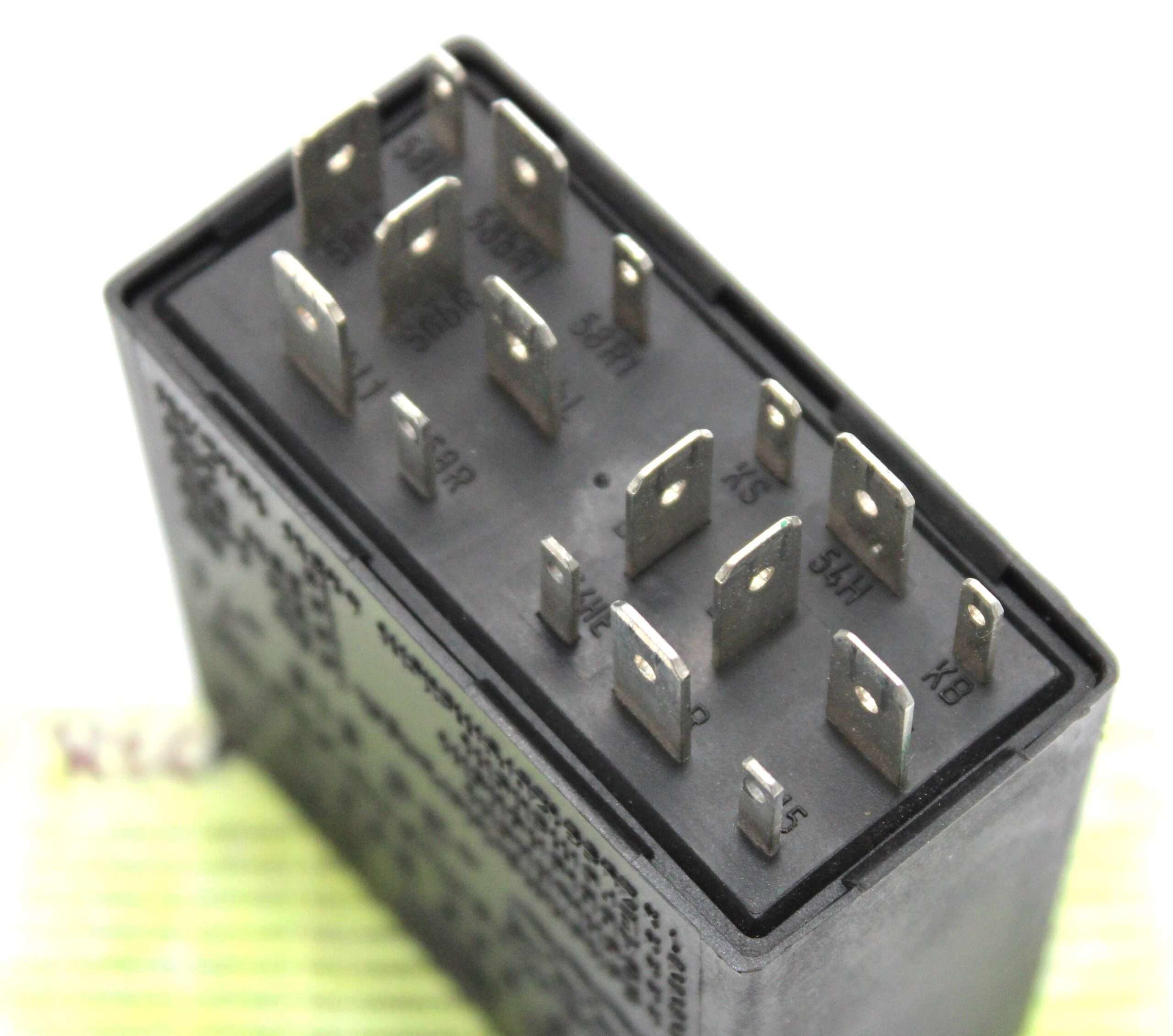 Relé 387 Luz de Freno Audi A3 A4 A6 - foto 4