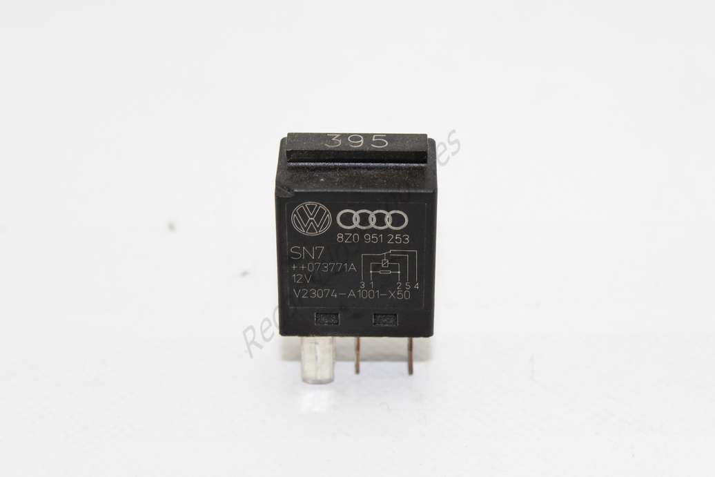 Rele 395 VW Audi - foto 1