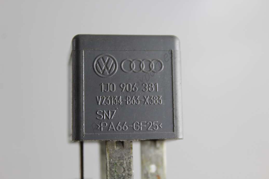 Rele 429 VW Volkswagen Seat Skoda 1J0906381 1J0 906 381 - foto 2