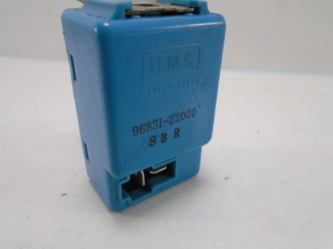 Rele Hyundai Accent X3 9683122000 96831-22000 - foto 2