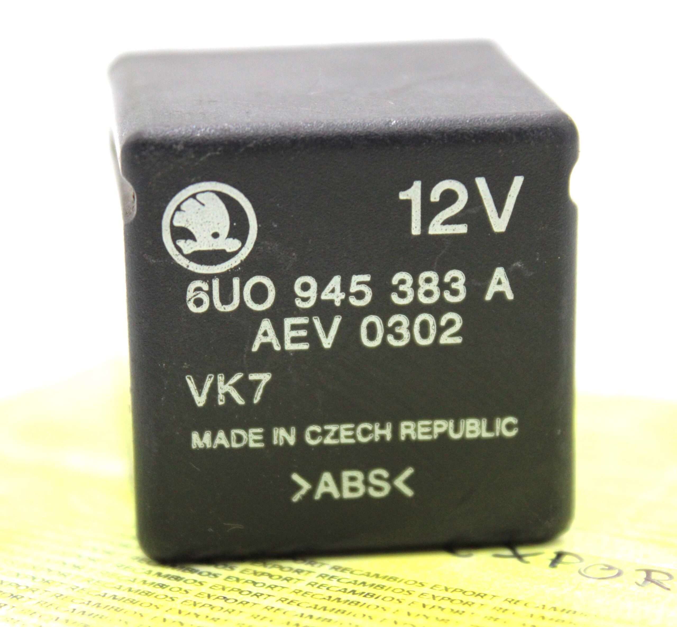 Relé de Luz Antiniebla Skoda Felica - foto 2