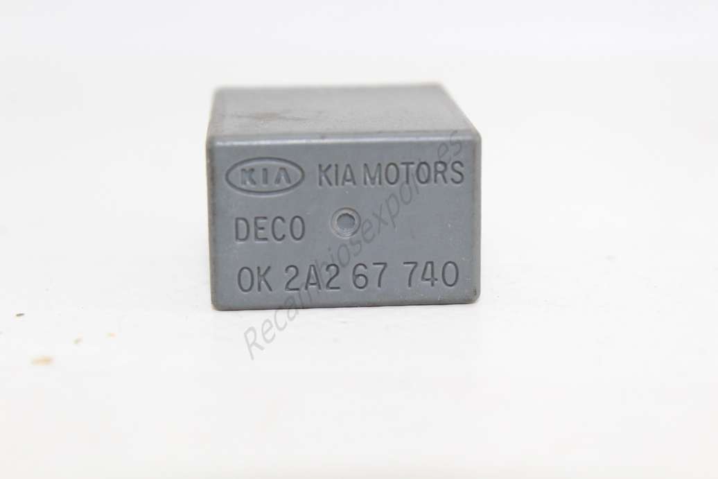 Rele de aire acondicionado Kia Hyundai 0K2A267740 0K 2A2 67 740 DECO - foto 2