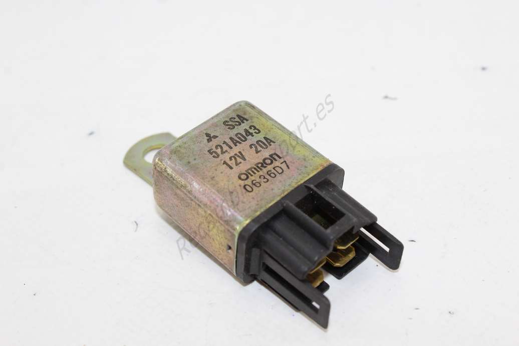 Rele de aire acondicionado Volvo S40 V40 Mitsubishi Space Star 521A043 SSA Omron - foto 1