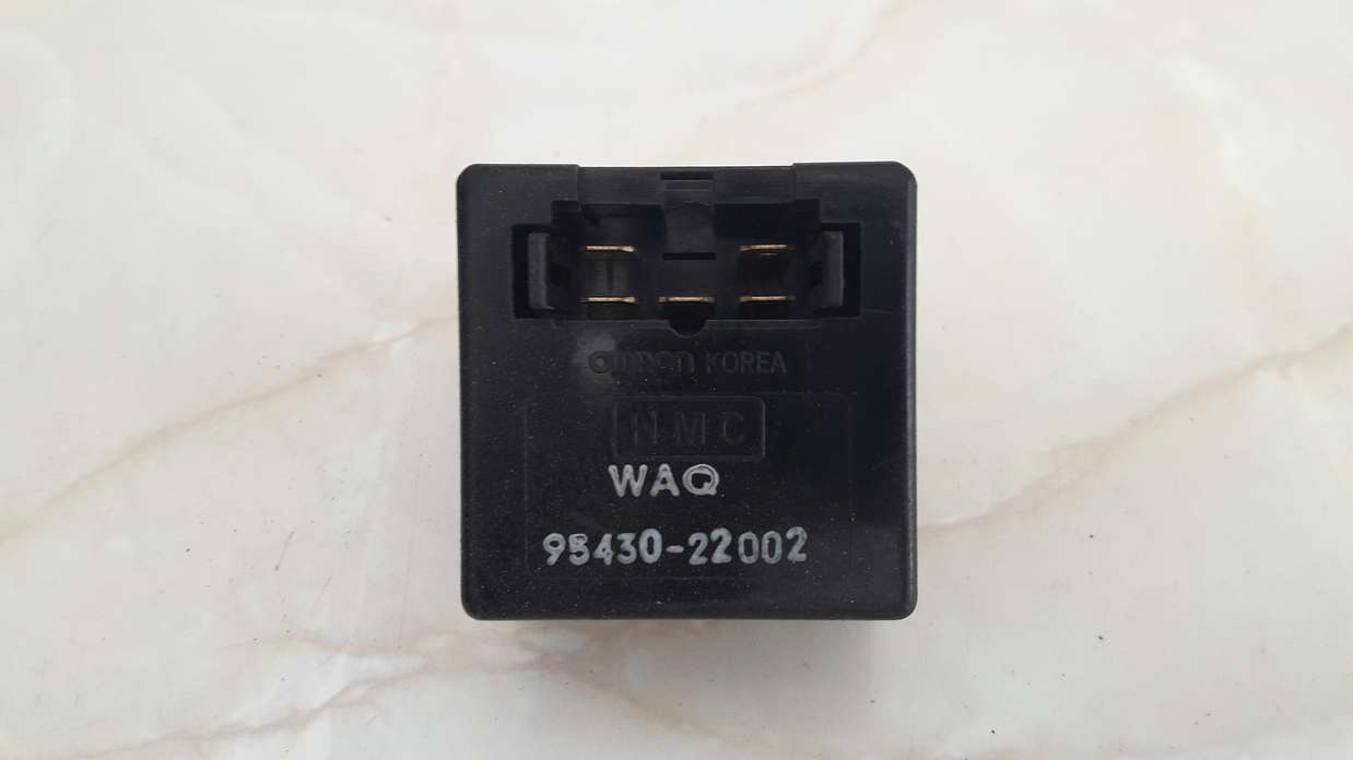 Rele del limpiaparabrisas Hyundai 9543022002 95430-22002 - foto 1