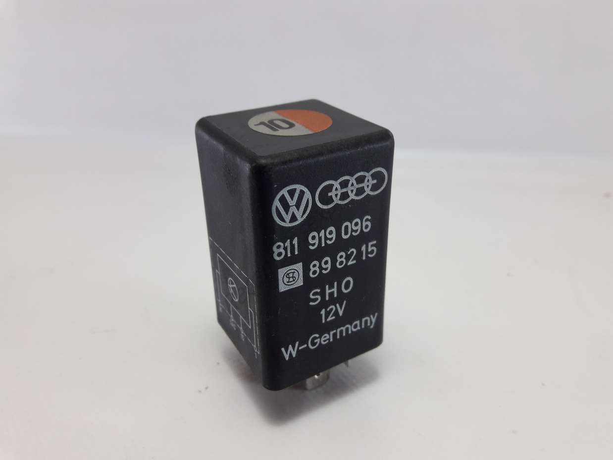 Relé AUDI VW SEAT SKODA 811919096 811 919 096 898215 89 82 15 - foto 1