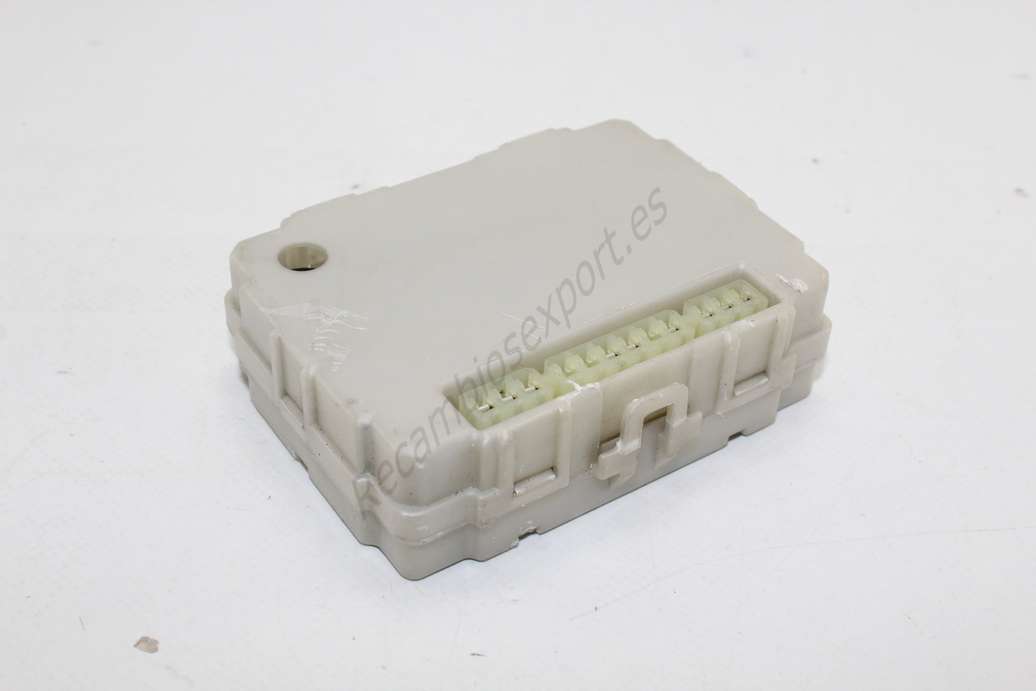 Relé integración Toyota Camry 8264120110 82641-20110 0689000820 068900-0820 DENSO - foto 1