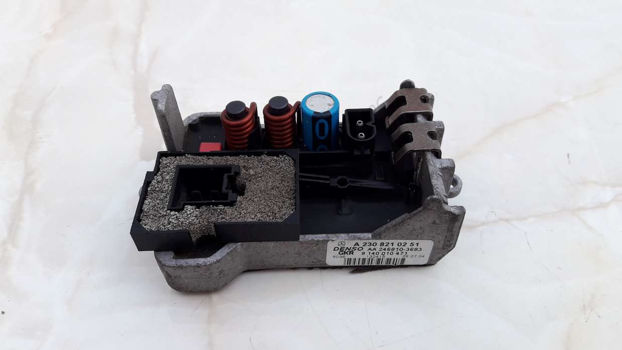 Resistencia de calefaccion Mercedes W203 W211 W215 W220 W163 A2308210251 A 230 821 02 51 DENSO AA2468103683 GKR 914010471 - foto 1
