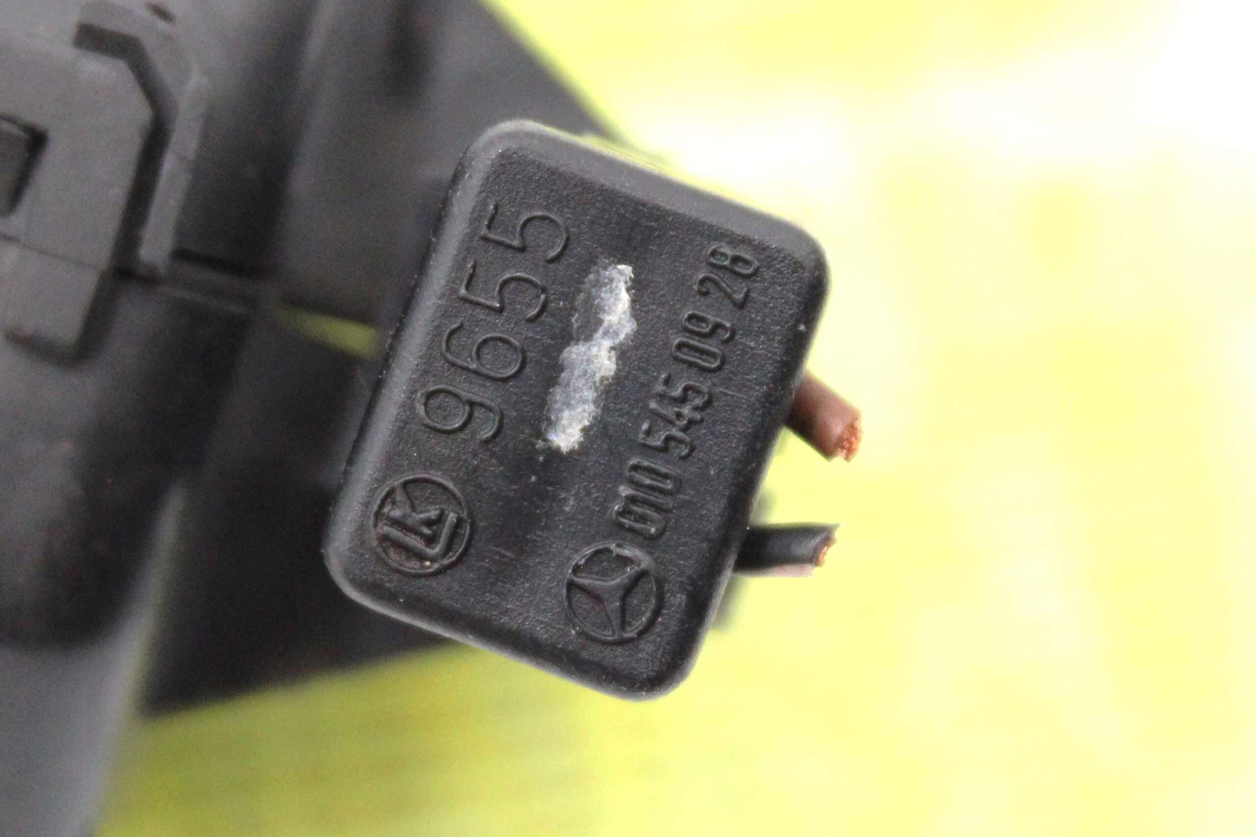 Sensor de Temperatura Mercedes Benz W140 - foto 3