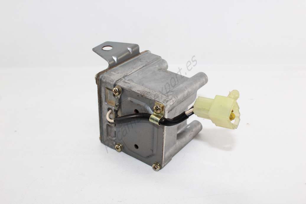 Sensor de aceleracion lateral Mitsubishi Pajero MB863942 X2T20584 - foto 1