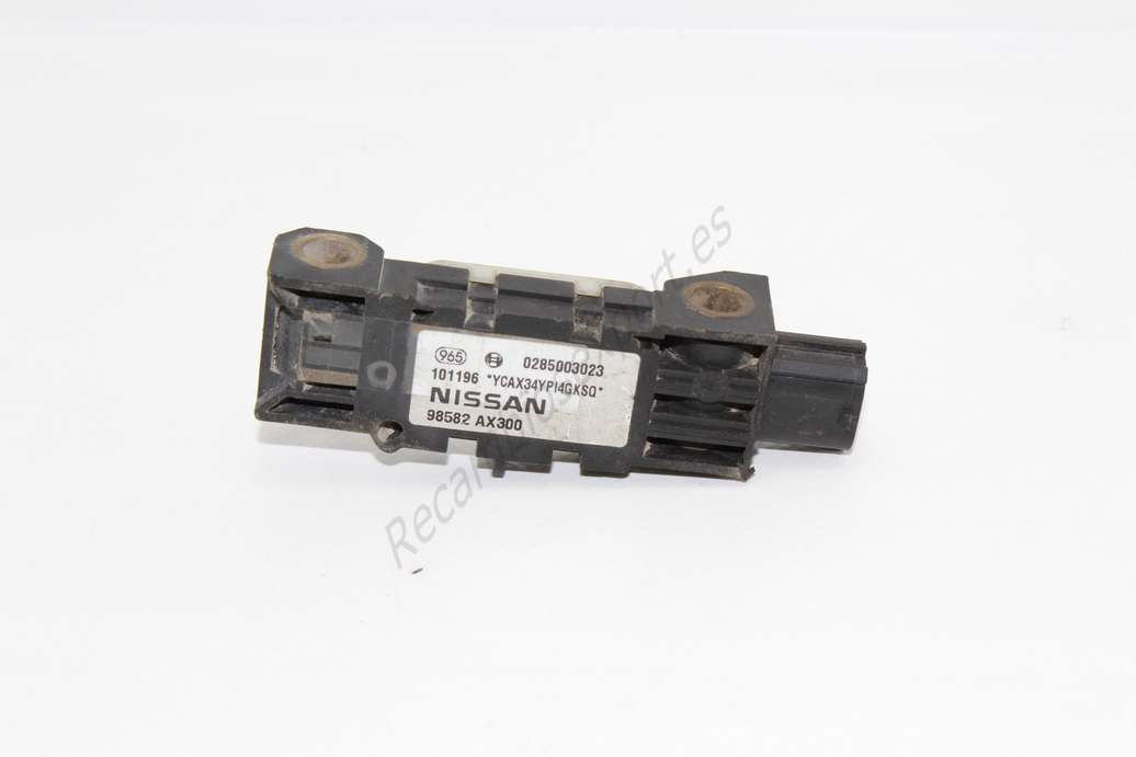 Sensor de airbag Nissan Micra 3  98582AX300 98582 AX300 BOSCH 0285003023 - foto 1