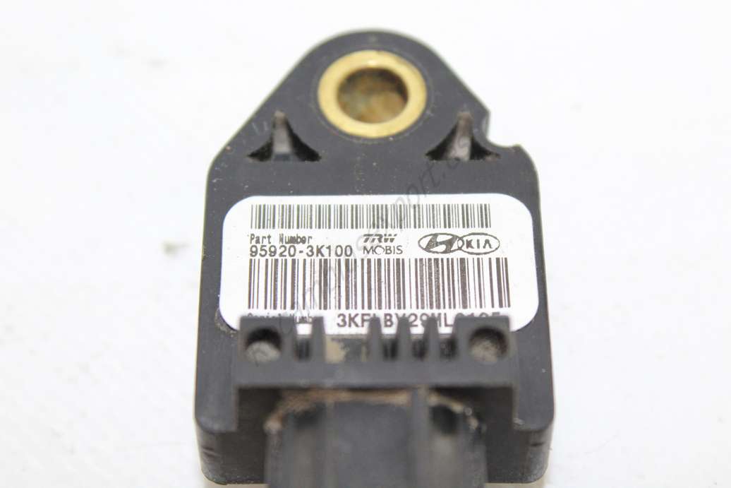 Sensor de impacto de airbag Hyundai Accent TRW MOBIS 959203K100 95920- 3K100 - foto 2