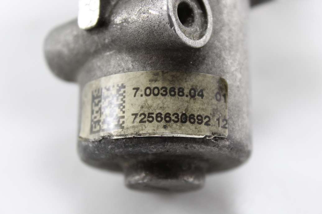 Valvula EGR Dacia Nissan Renault 8200550348 8200 550 348 8200282949 8200 282 949 7003680401 7.00368.04 01 7256630692 12 70036804 7.00368.04 - foto 3