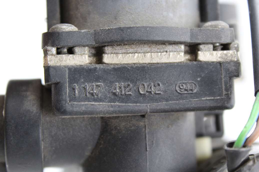 Valvula de calefaccion BMW E31 E32 E34 1147412042 1 147 412 042 1382299 1 382 299 - foto 2