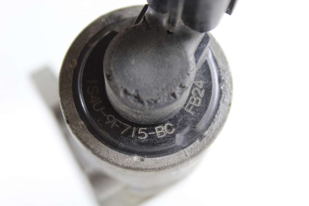 Valvula de ralenti Ford Focus  1S4U9F715BC 1S4U-9F715-BC - foto 2