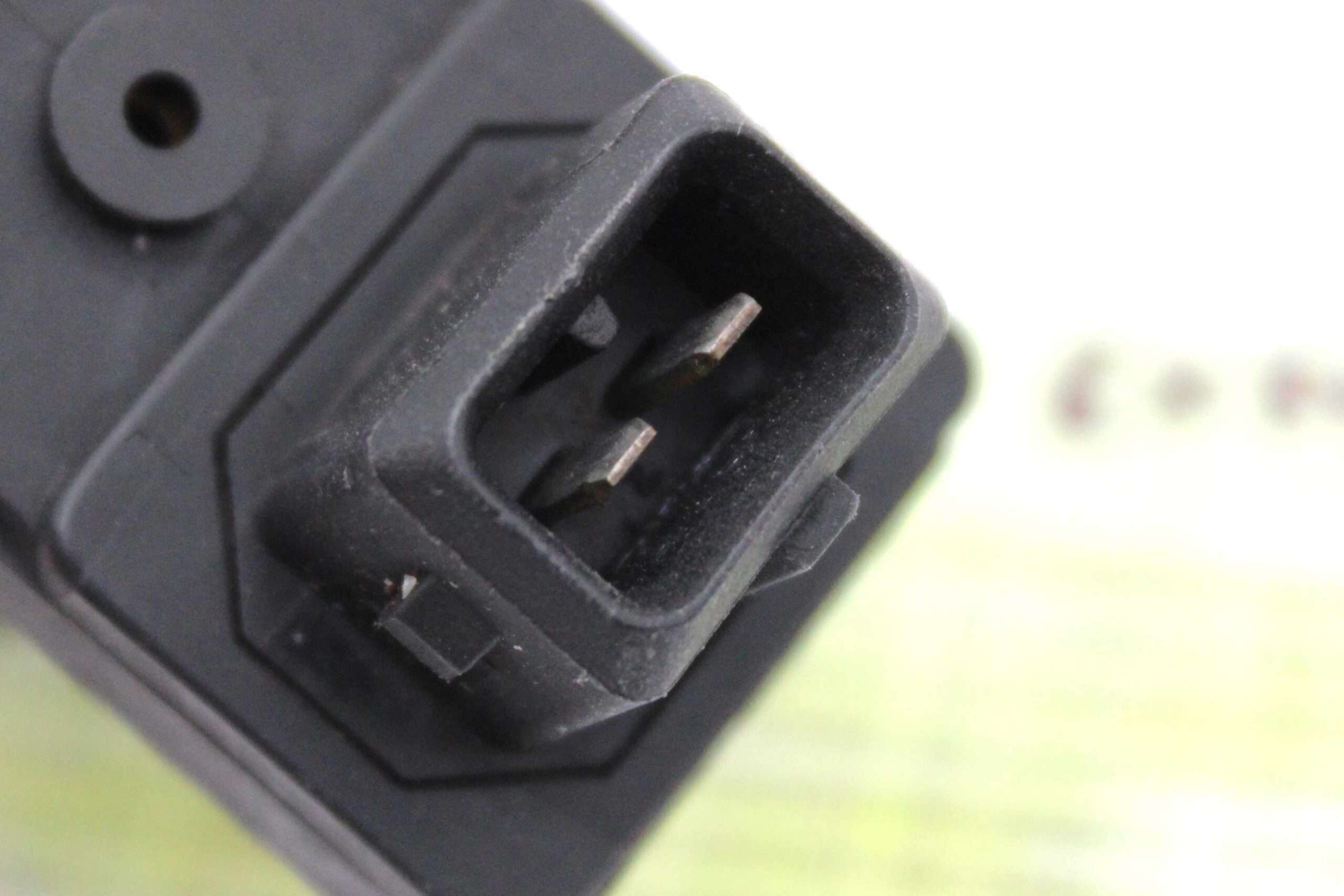 Válvula de Solenoide Opel Omega B Vectra Astra - foto 3