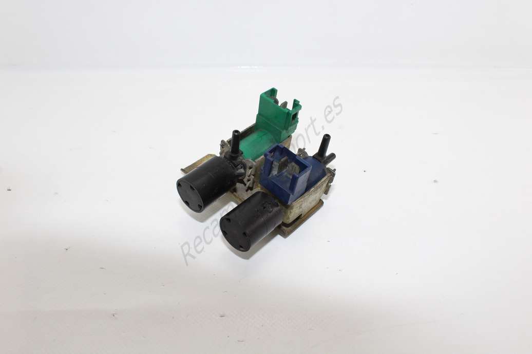 Valvula de vacio Daihatsu 8957087402 89570-87402 0848002320 084800-2320 0348002320 - foto 1