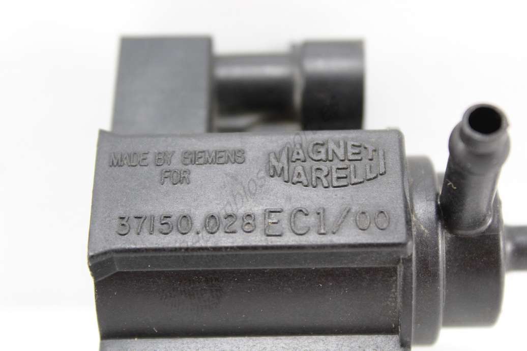 Valvula de vacio Magneti Marelli Fiat 37150028 37150.028 - foto 2