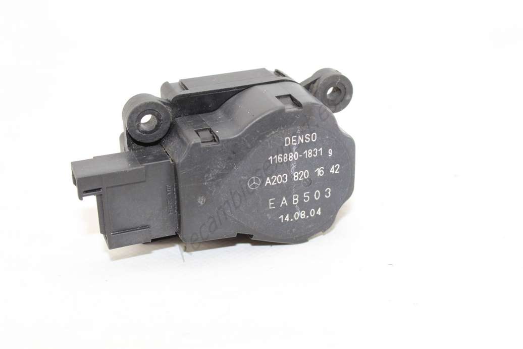 Actuador de Calefacción Mercedes W211 W203 A2038201642 A203 820 16 42 DENSO 1168801831G 116880-1831 G - foto 1