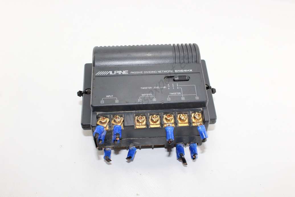 Amplificador Alpine 6564HX - foto 1