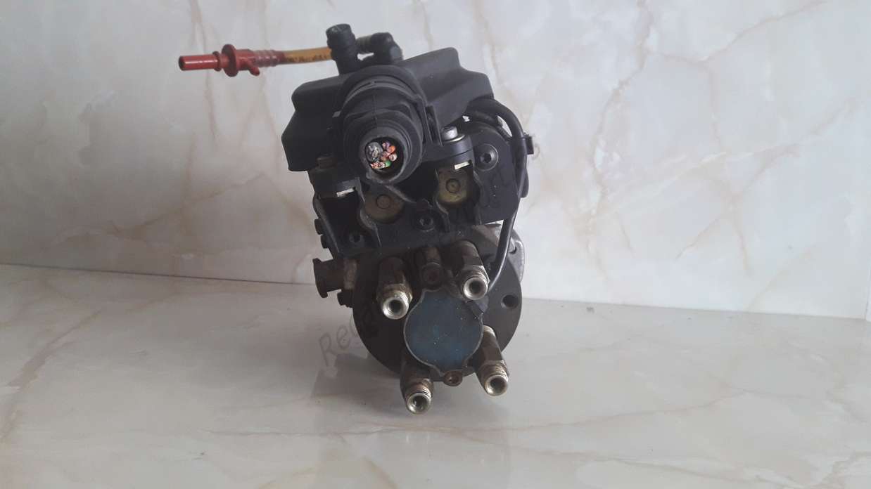Bomba inyeccion Renault Megane Laguna Kangoo 7700115073 DELPHI R8640A111B - foto 4