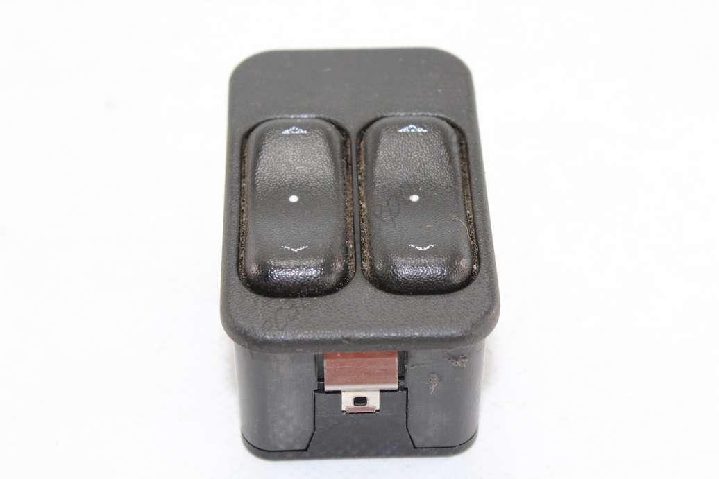 Botonera Elevalunas Opel Astra G Zafira A Meriva A Corsa C GM24409205 GM 24409205 24 409 205 DELPHI 13363202 133 632 02 - foto 1