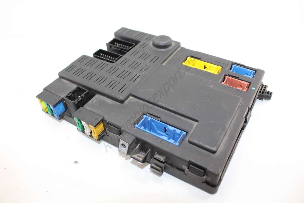 Caja de fusibles Citroen Xsara 9641957780 96 419 577 80 Valeo 73003311 730 033 11 DAV A11928 A 11 928 SYLEA 13585500 135 855 00 - foto 1